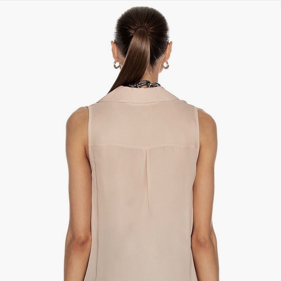 L'Agence Freja Draped Silk Blouse In Nude Blush. New With Tags Size M - Picture 6 of 7